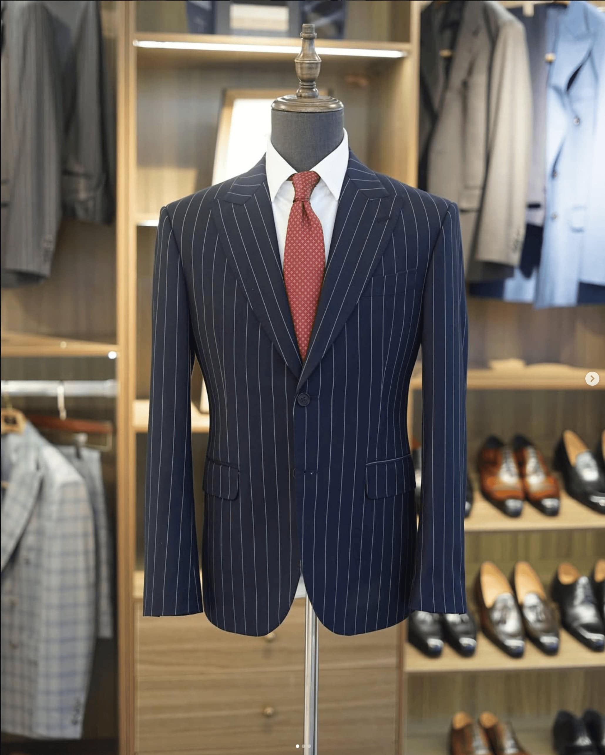 Nines Tailor 作品