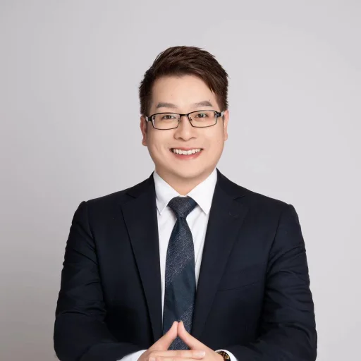 王藝彬 (James Wong)